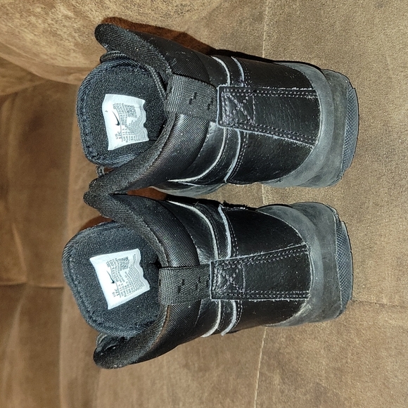 Nike Manoa Boots - Picture 4 of 8